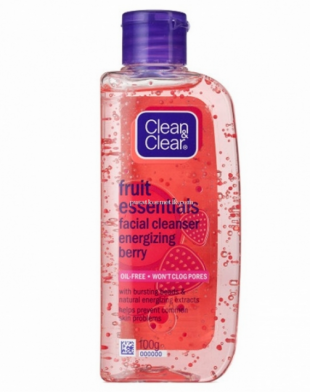Clean & Clear Fruit Essentials Facial Cleanser Energizing Berry
