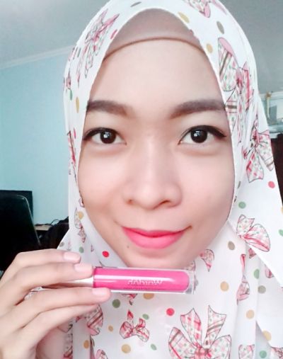 Lipstik Wardah Lip Pink Me wardah exclusive matte lip product Lipstik Wardah Lip Pink Me wardah exclusive matte lip product