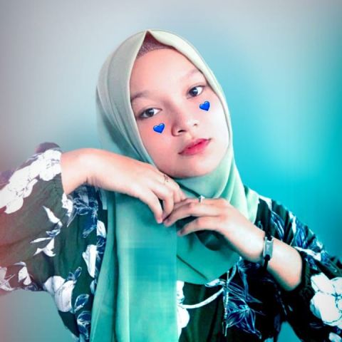image-user-female-daily