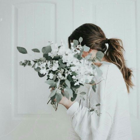 image-user-female-daily