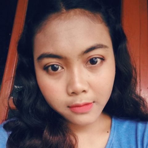 image-user-female-daily