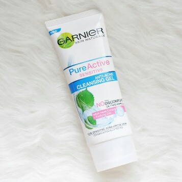 garnier sensitive face wash