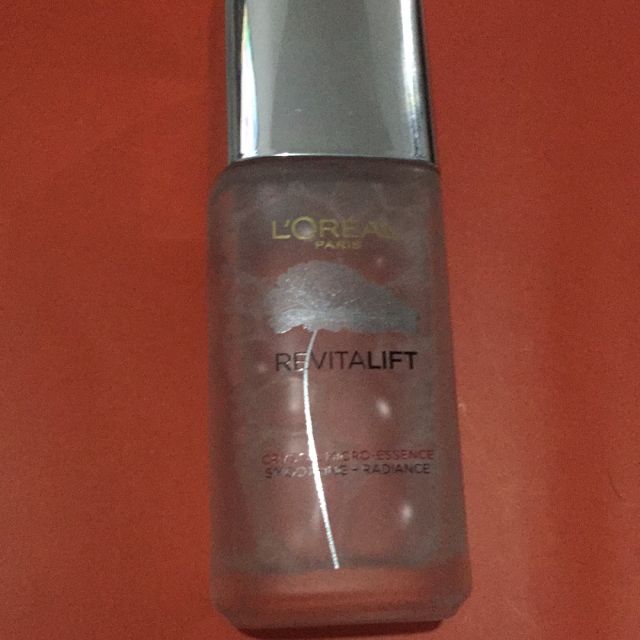 loreal revitalift essence female daily