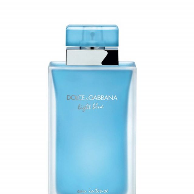 light blue intense perfume review