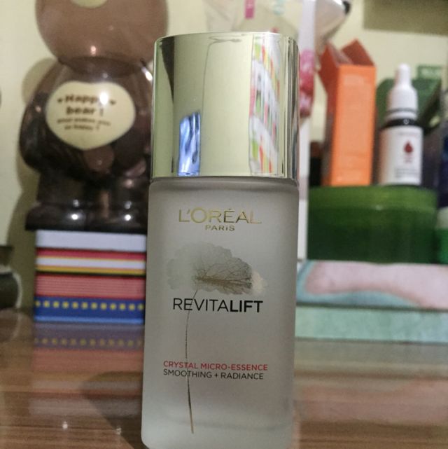 loreal revitalift essence female daily