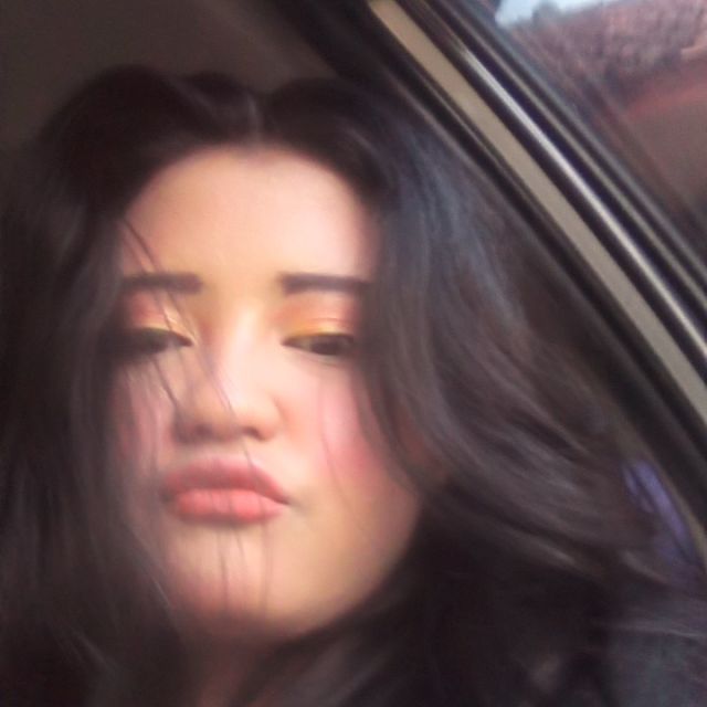 image-user-female-daily