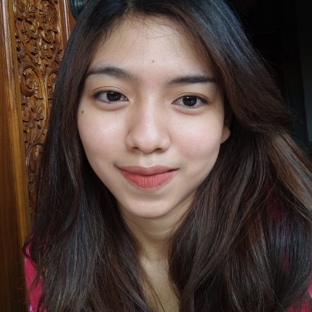image-user-female-daily