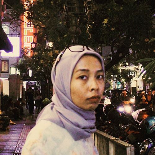 image-user-female-daily