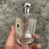 Jo Malone London Nectarine Blossom and Honey Cologne - Beauty Review