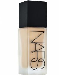 NARS All Day Luminous Weightless Foundation Mont blanc