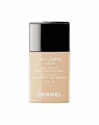 Chanel Vitalumiere Aqua Ultra Light Skin Perfecting Makeup SPF 15 