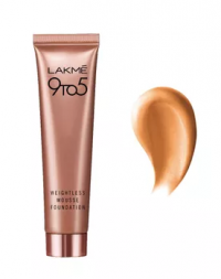 Lakmé 9 to 5 Weightless Mousse Foundation Beige Caramel