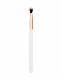 Aeris Beaute  Detail Crease A15