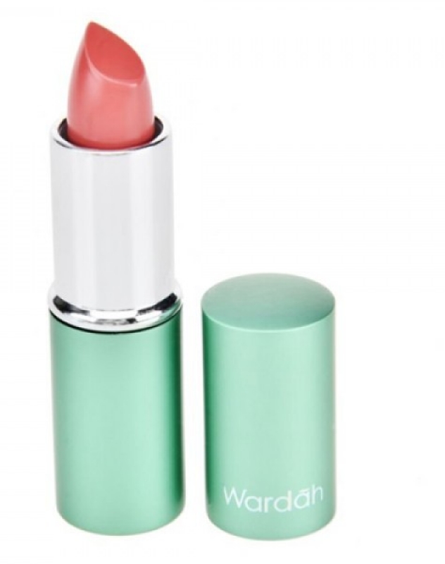 Exclusive Moist Lipstick