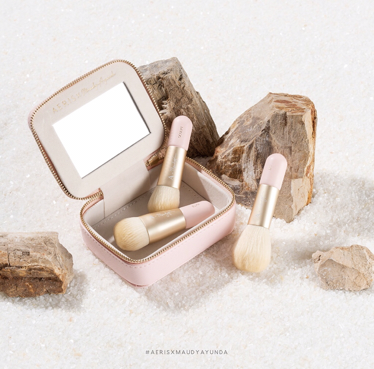 Aeris Beaute X Maudy Ayunda On The Go Premium Brush Set