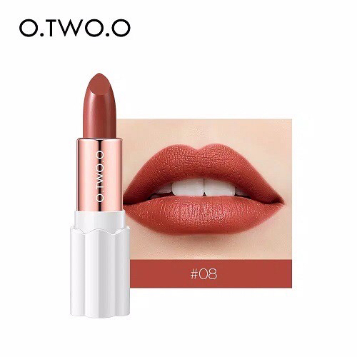 O.TWO.O Plum Blossom Lipstick Nude Rich Color Waterproof Moisturizer