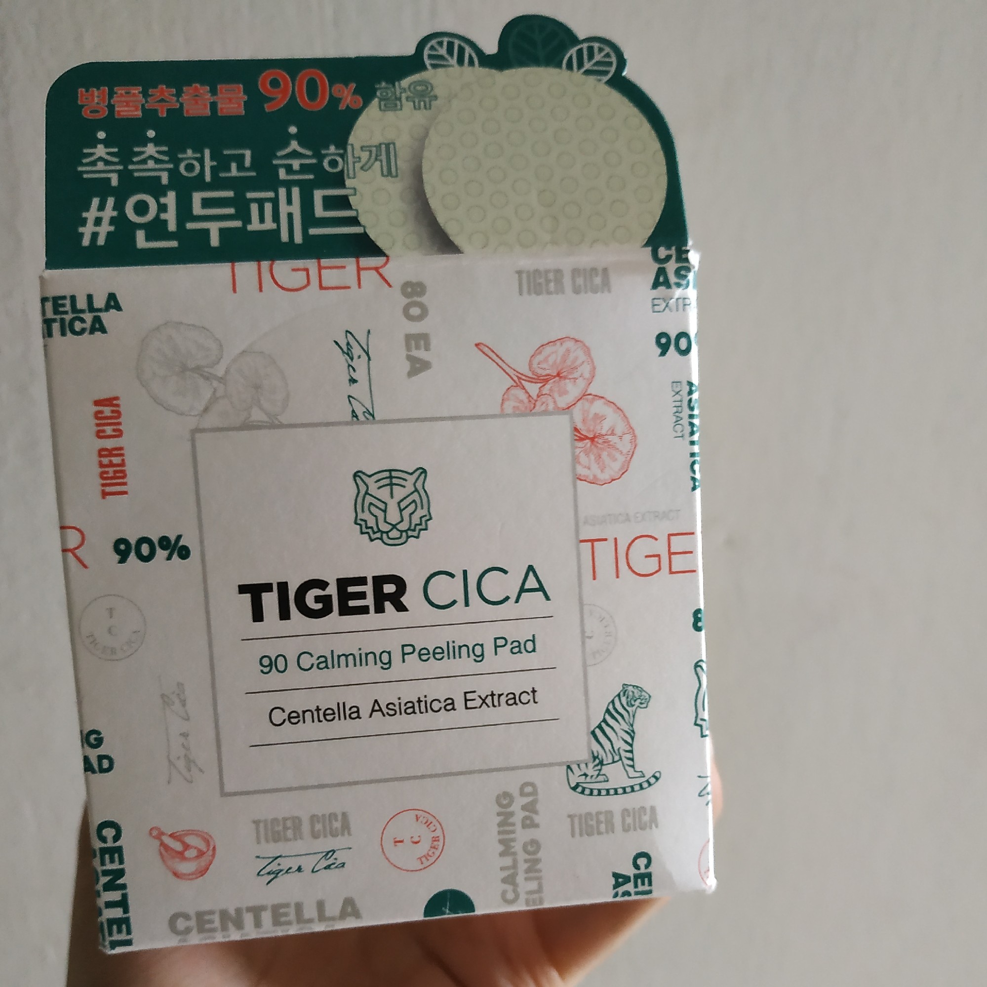 Tiger Cica 90 Calming Peeling Pad