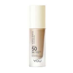 Cloud Touch 3% Niacinamide Brightening Skin Tint
