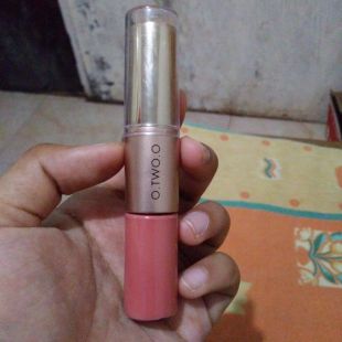 O.TWO.O MATTE LIPSTICK & LIQUID LIPSTICK Shade 06