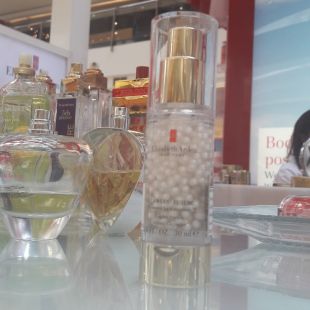 Elizabeth Arden Serum Flawless Future Seramide caplet serum