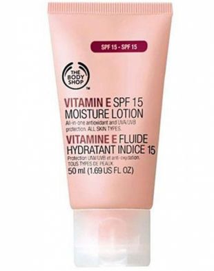 The Body Shop Vitamin E Moisture Lotion SPF 15 