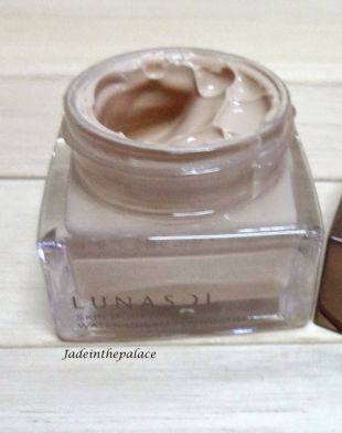 Lunasol Skin Modelling Water Cream Foundation OC-02