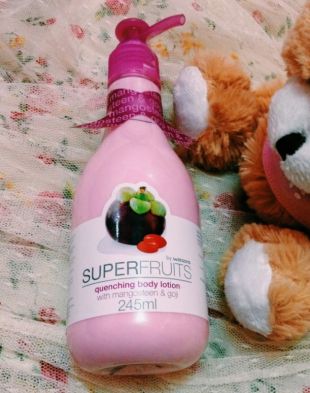 Watsons Superfruits Quenching Body Lotion Mangosteen and goji berry