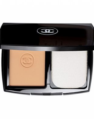 Chanel Mat Lumiere Perfection 20 Beige