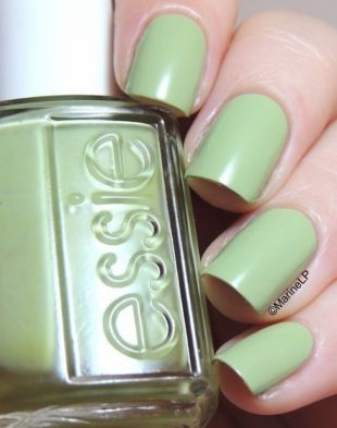 Essie Nail Lacquer Navigate Her