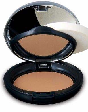 The Body Shop All-in-One Face Base 065