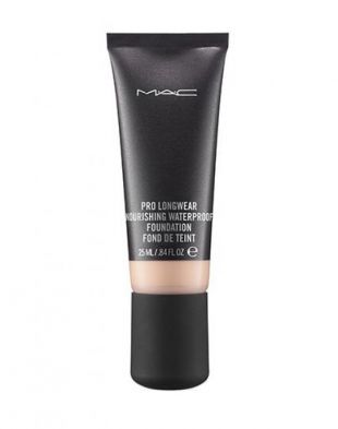 MAC Pro Longwear Nourishing Waterproof Foundation NC37