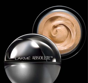 Lakmé Mattreal Skin Natural Mousse 04 Golden Light