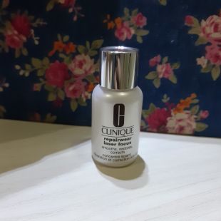 CLINIQUE Clinique Repairwear Laser Focus Smooth 