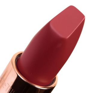 Charlotte Tilbury Matte Revolution Lipstick Rose Kiss