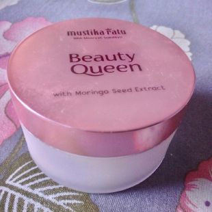 Mustika Ratu Beauty Queen Satin Finish Loose Powder Nude Beige