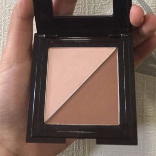 NYX Cheek Contour Duo Palette Cheek On Cheek