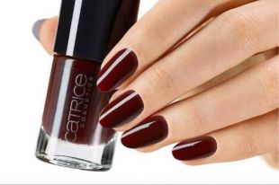 Catrice Ultimate Nail Lacquer 93 Red Night Mystery