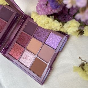 Huda Beauty Purple Haze 