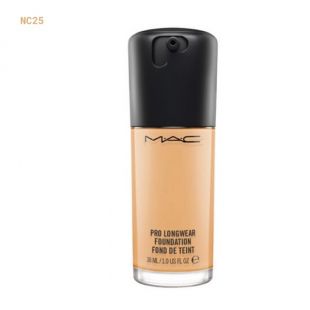 MAC Mac Pro Longwear Foundation NC25