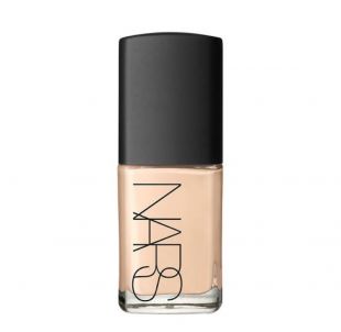 NARS Sheer Glow Foundation Mont Blanc