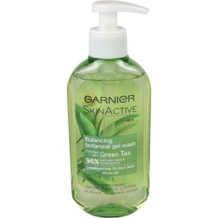 Garnier Balancing Botanical Gel Wash with Green Tea 