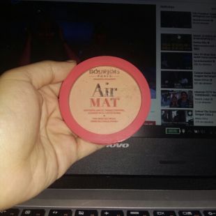 Bourjois Air Mat Undetectable Finish 03 Beige Abricote