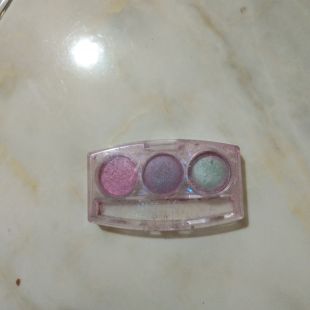 Just Miss Cosmetics Eyeshadow ES-223