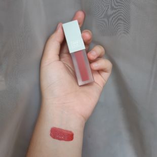 Sivanna Colors Pro Velvet Lip Liquid In The Peach 02. WORTH IT