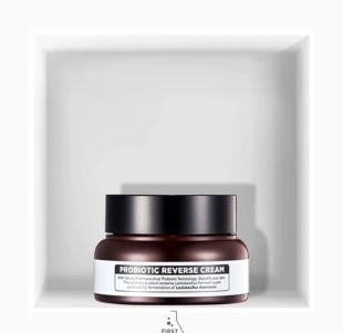 First Lab  Probiotic Reverse Cream 