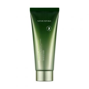 Nature Republic Ginseng Royal Silk Foam Cleanser 