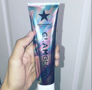 GlamGlow GENTLEBUBBLE Daily Conditioning Cleanser 