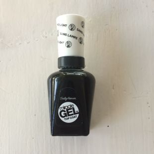 Sally Hansen Miracle gel top coat 