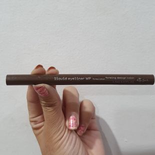 Ettusais liquid eyeliner WP brown