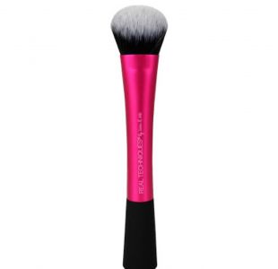 Real Techniques Instapop Cheek Brush